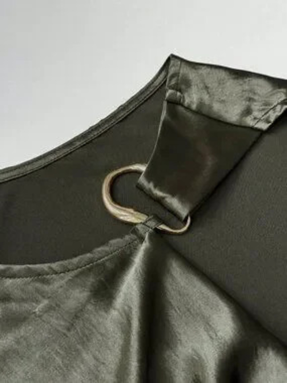 Olive Green Elegant Women's Plus Size Cowl Neck Sleeveless Dress - Picture 3 of 7
